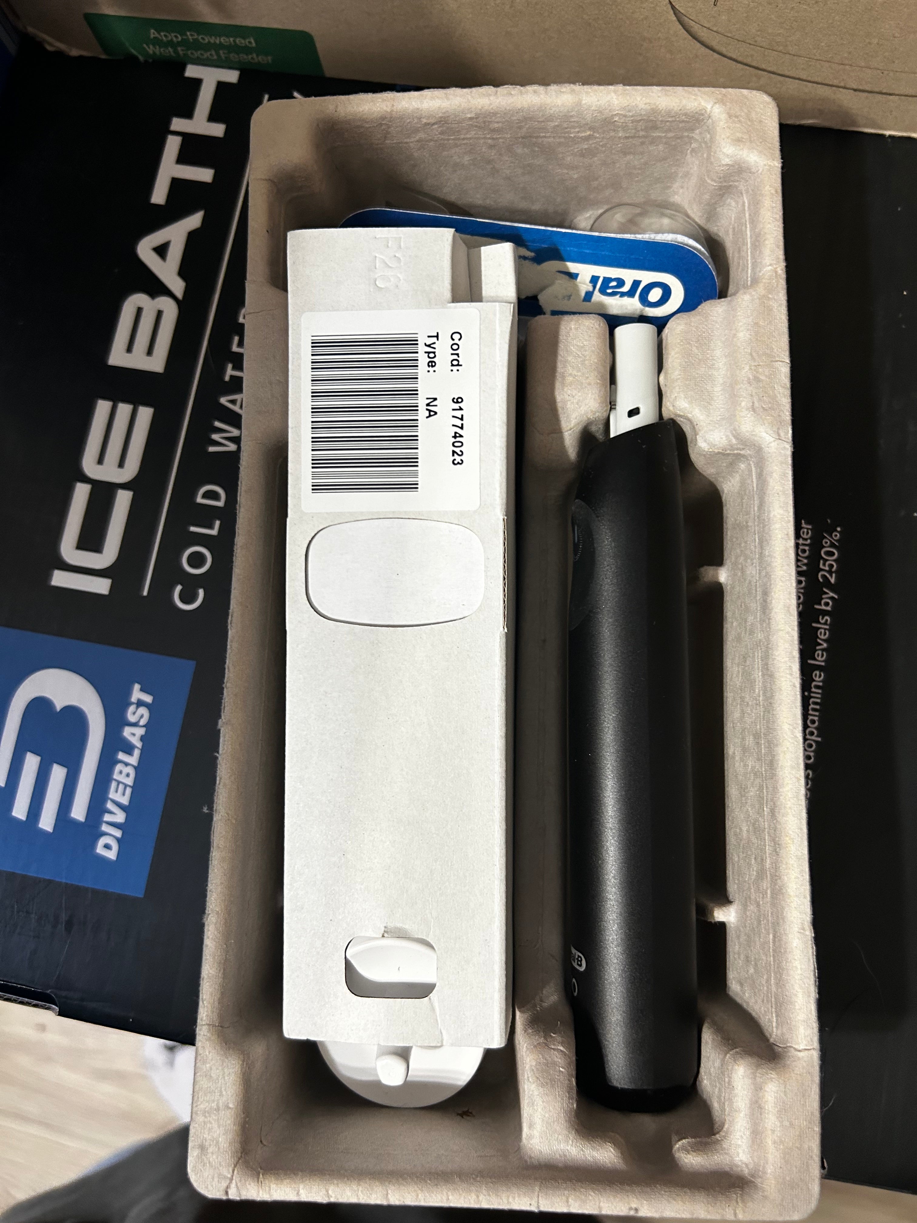 Oral B Tooth Brush