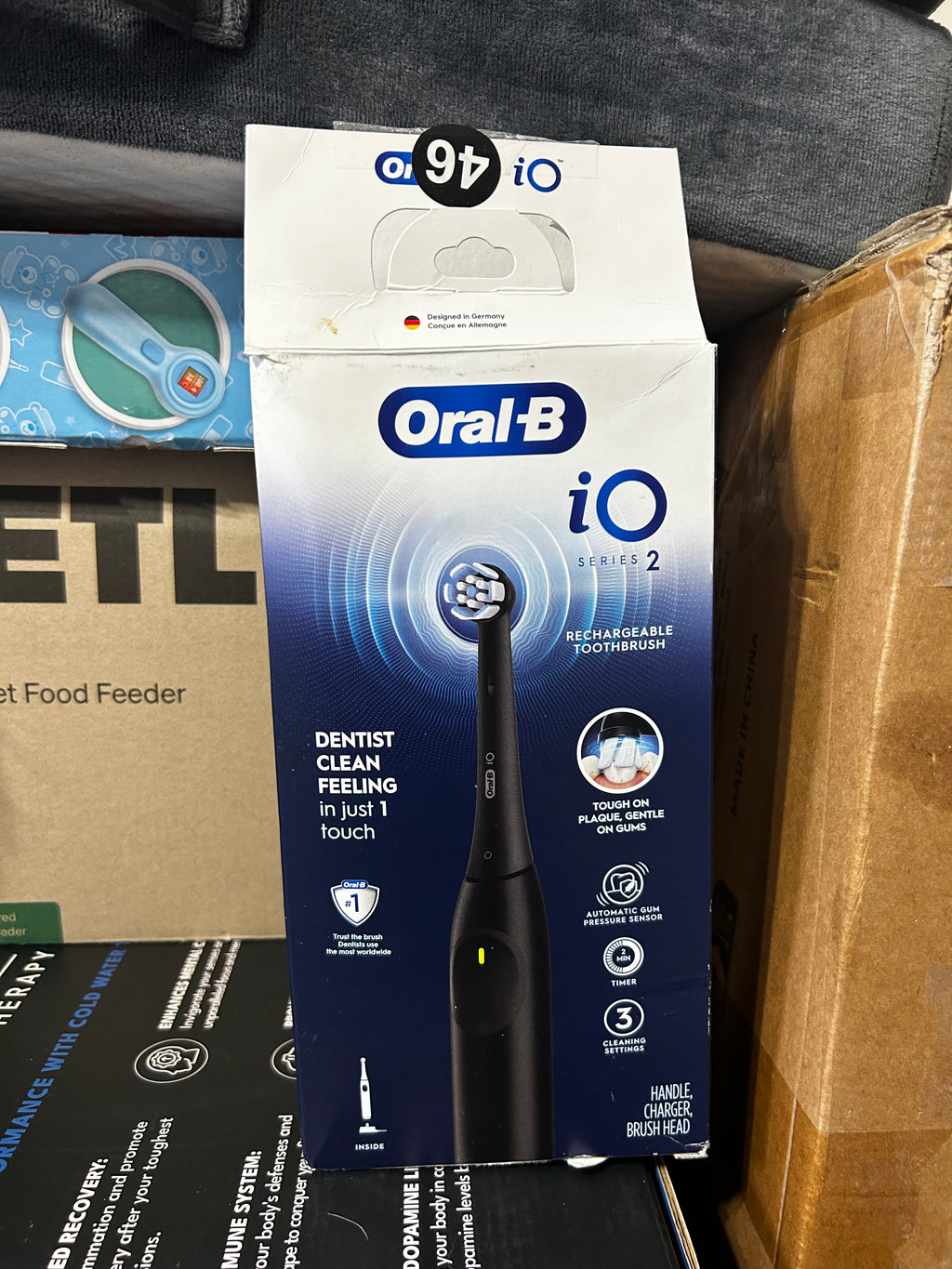 Oral B Tooth Brush